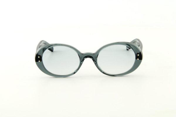 OLIVER GOLDSMITH MILLINAIRE